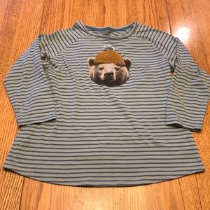 Columbia 3/4 sleeve shirt with bear size Large